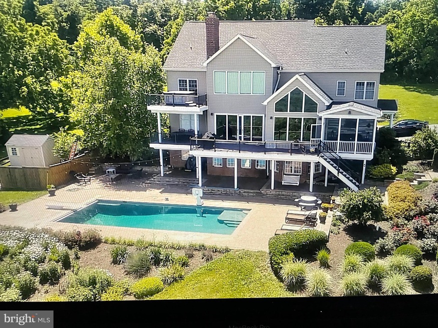 35059 Sunny Ridge Rd, Round Hill, VA 20141 - photo 1