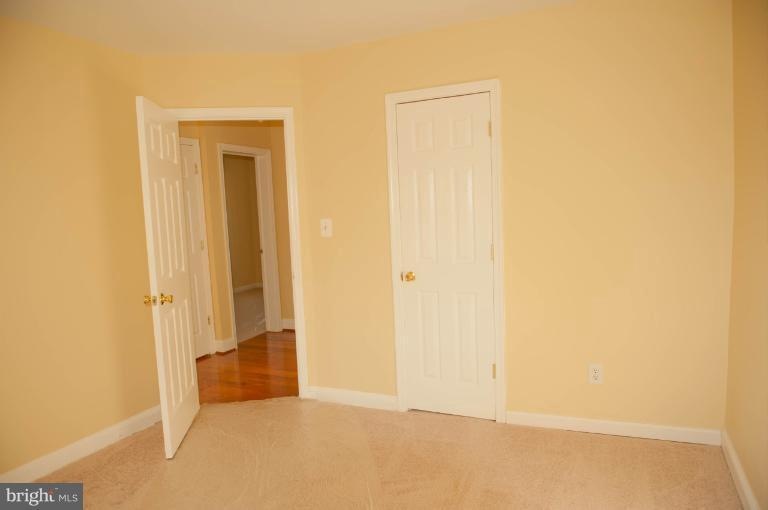 5530 Volta Ave, Bladensburg, MD 20710 - photo 1