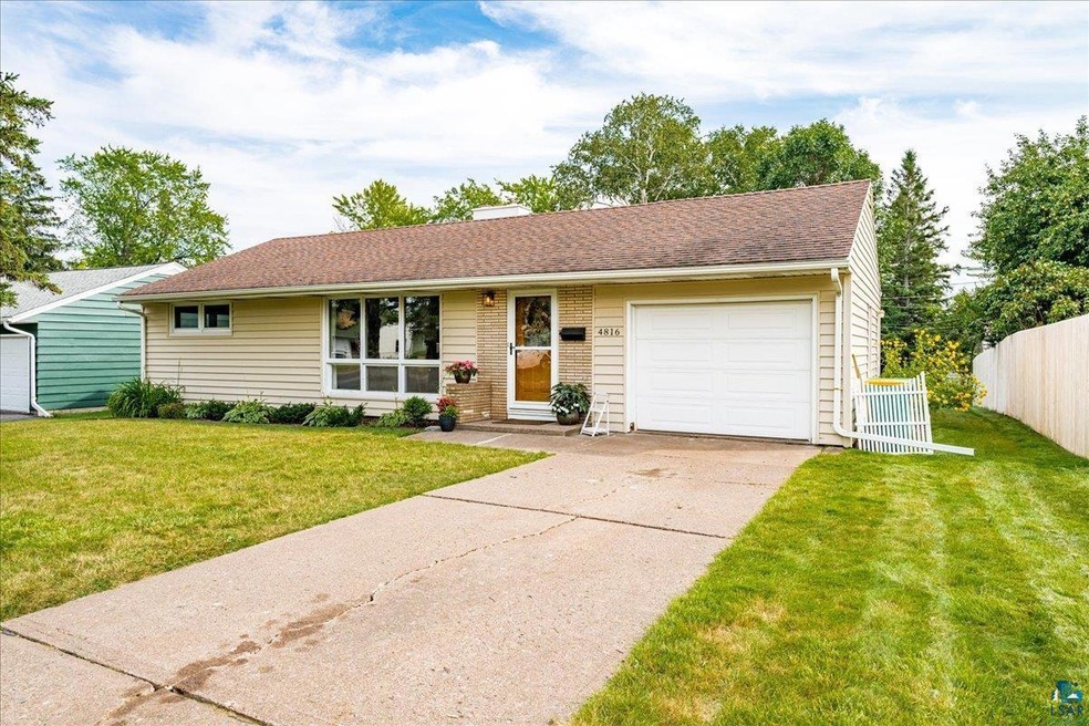 4816 Colorado St, Duluth, MN 55804 - photo 1