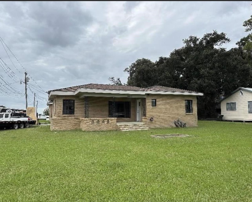 5470 W Main St, Houma, LA 70360 - photo 1