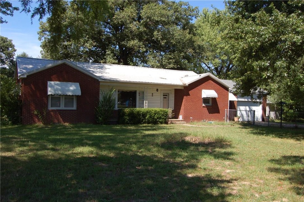 18937 Harmon Rd, Fayetteville, AR 72704 - photo 1