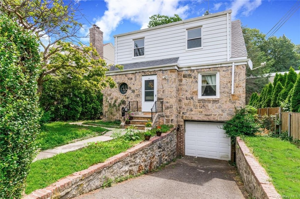 10 Mccollum Place, Yonkers, NY 10704 - photo 1