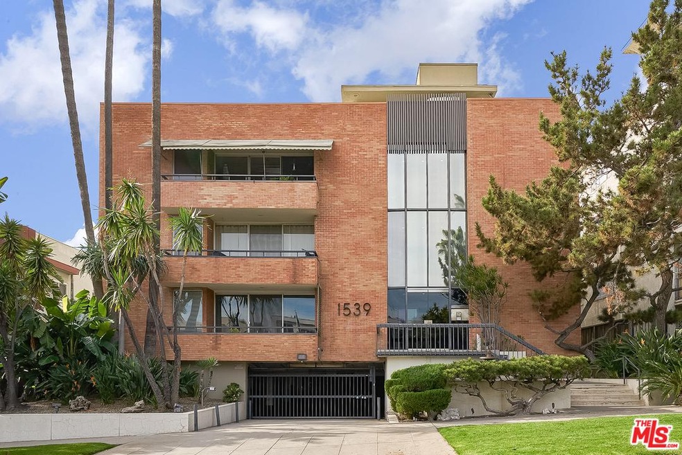 1539 N Laurel Ave unit 106, Los Angeles, CA 90046 - photo 1