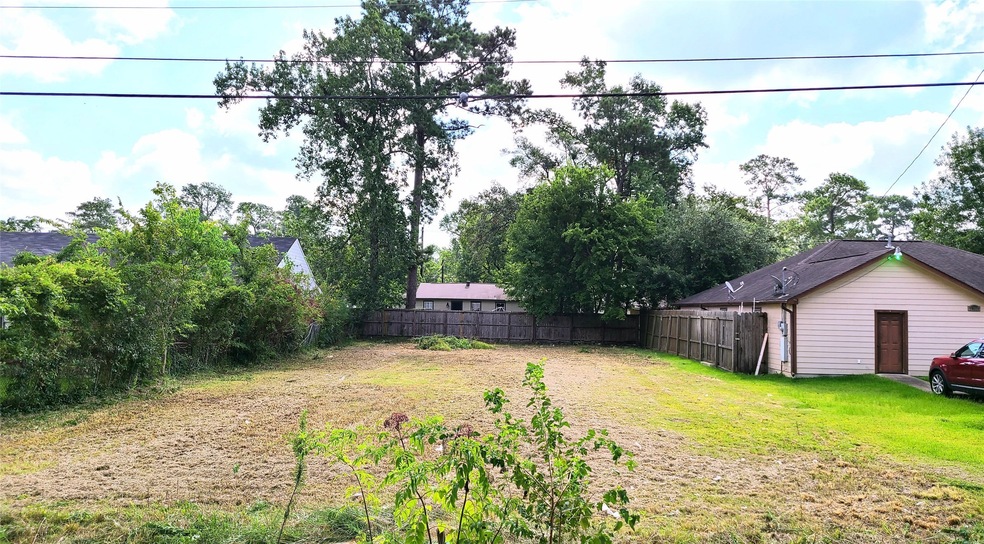 10542 Bainbridge St, Houston, TX 77016 - photo 1