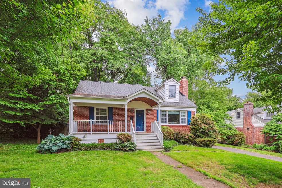 1904 Poole Ln, McLean, VA 22101 - photo 1