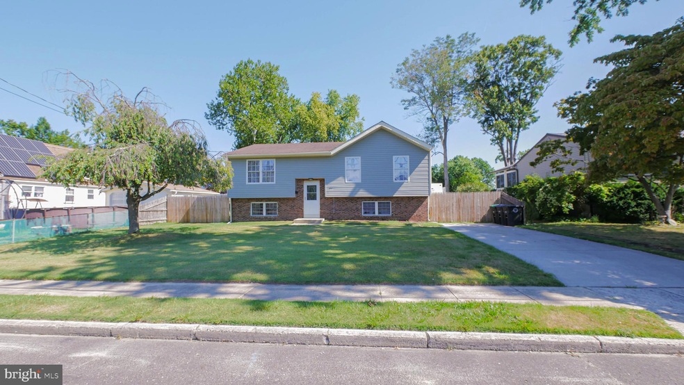 351 6th Ave, Lindenwold, NJ 08021 - photo 1