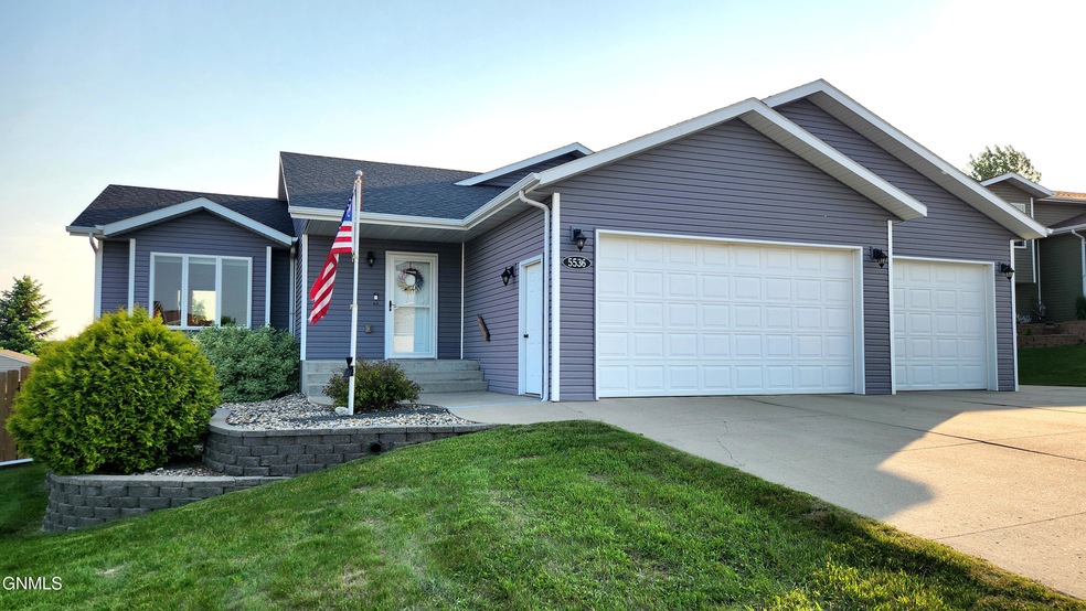Pending $450,000 • Co-Listing Agent