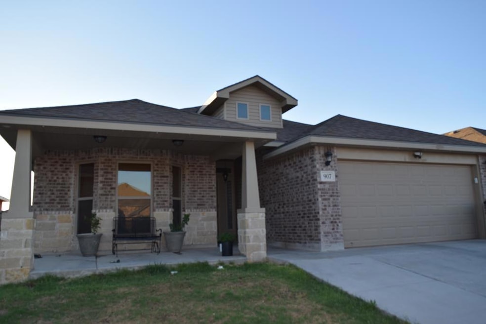 907 E 96th St, Odessa, TX 79765 - photo 1