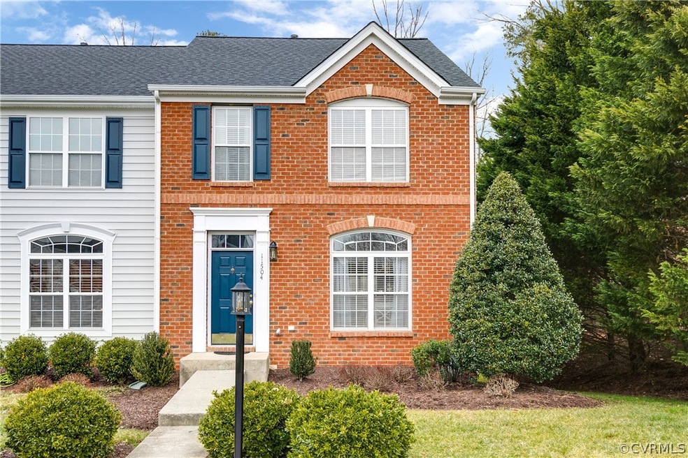 Welcome to 11504 Abbots Cross Lane in The Townes a