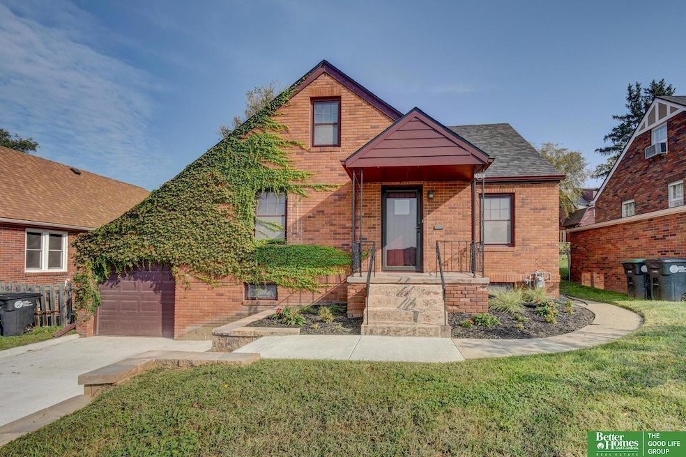 4308 Center St, Omaha, NE 68105 - photo 1