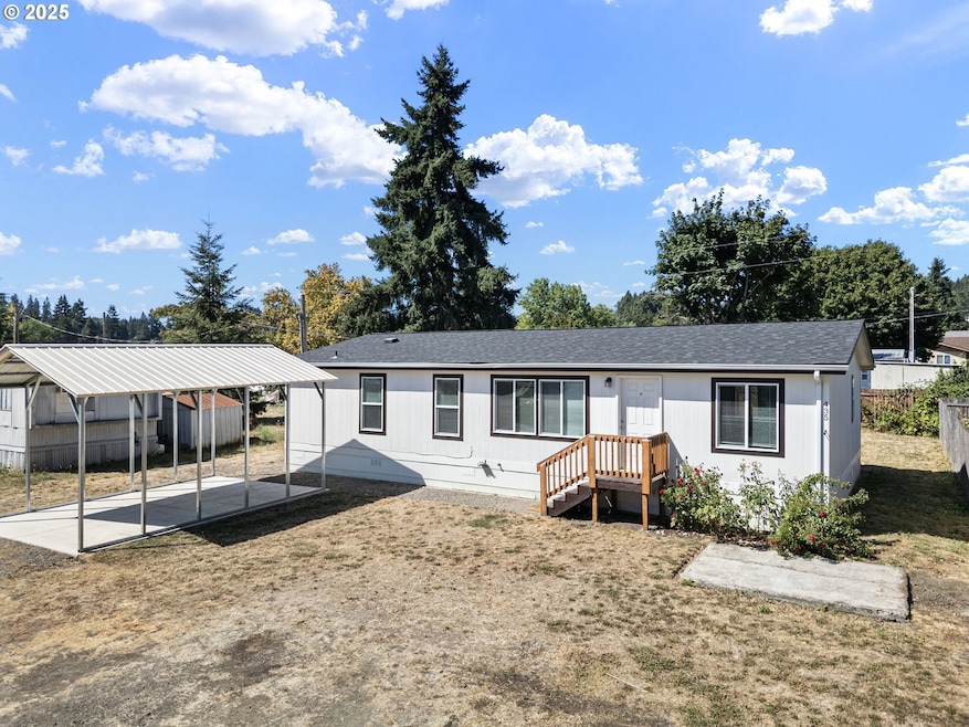 435 Spruce St, Yoncalla, OR 97499 - photo 1