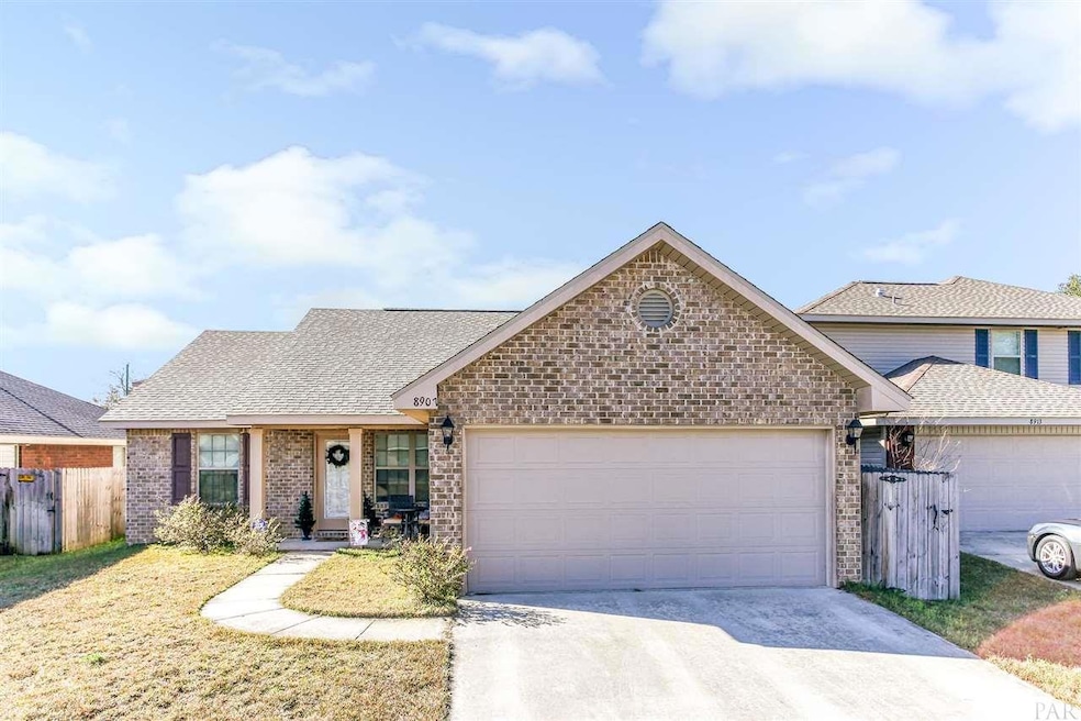8907 Hertford Cir, Pensacola, FL 32534 - photo 1