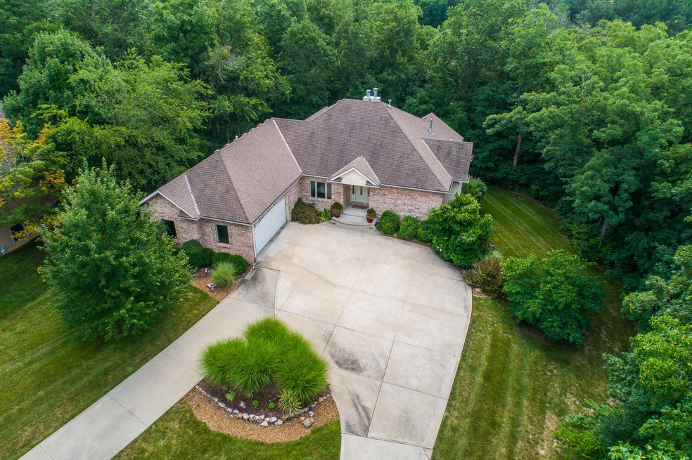 1028 LaGrange Ct