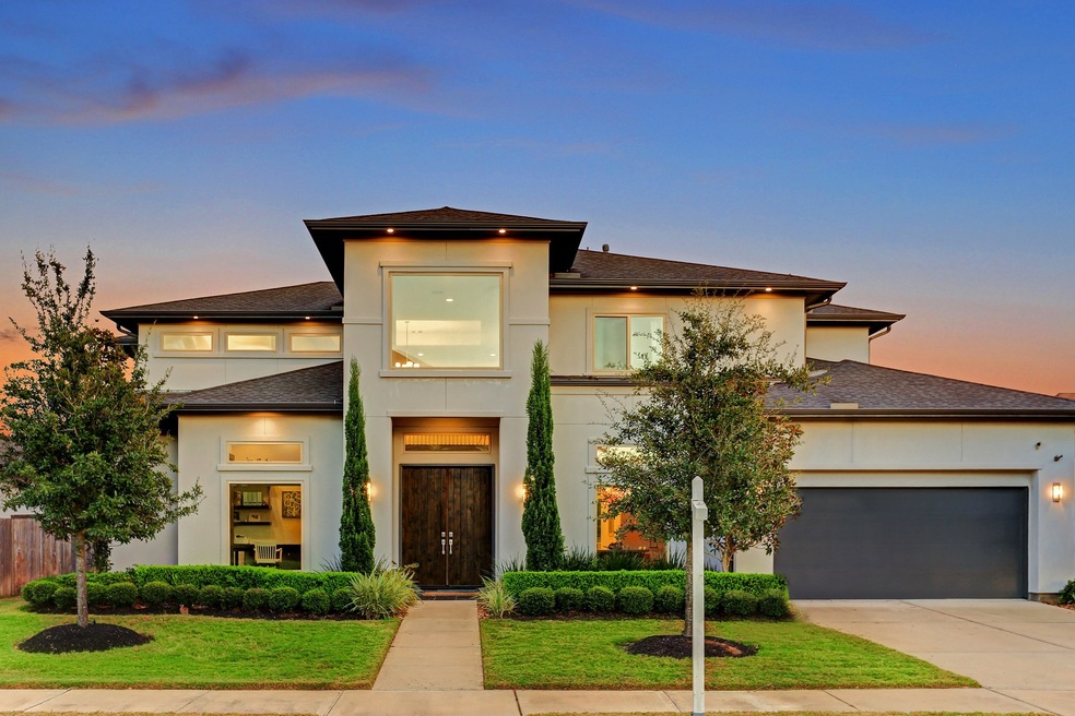 3307 Scenic Falls Ln, Katy, TX 77494 - photo 1