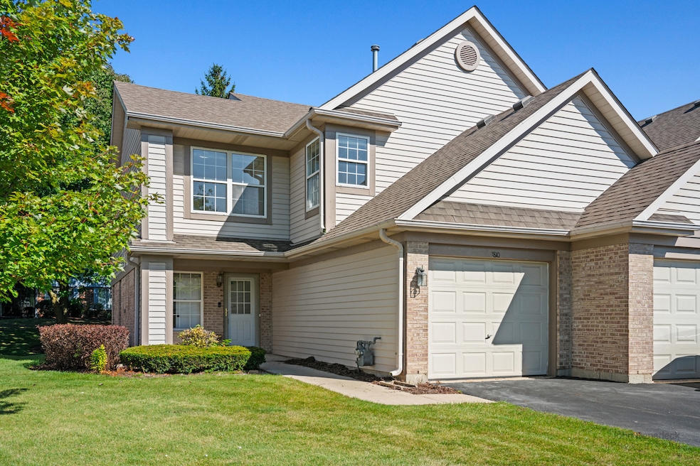 1810 Grove Ave unit 15C181, Schaumburg, IL 60193 - photo 1