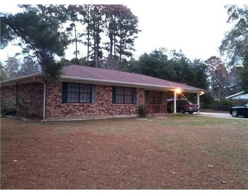 208 Rogers St, Pineville, LA 71360 - photo 1