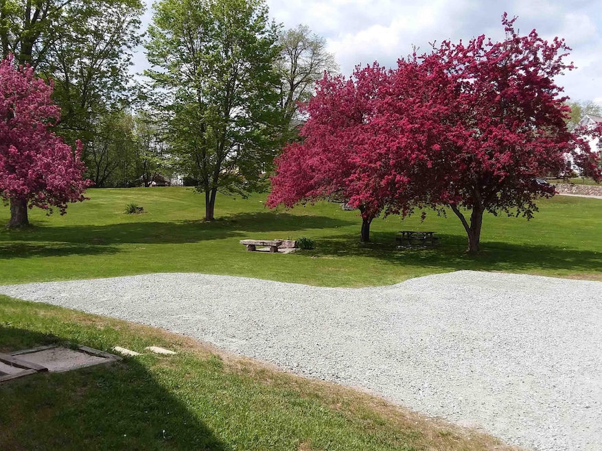 20 Main St, Enfield, NH 03748 - photo 1