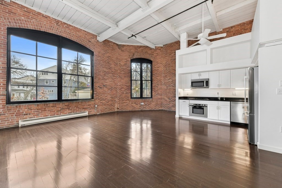 1 Aberdeen Way unit 227, Cambridge, MA 02138 - photo 1