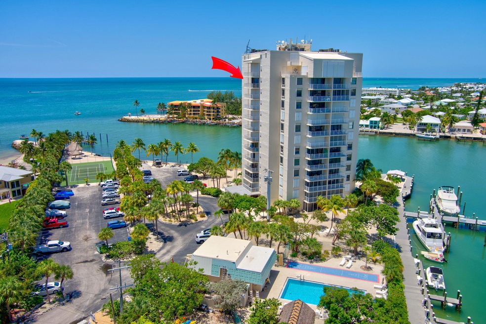 Bonefish Tower #1202