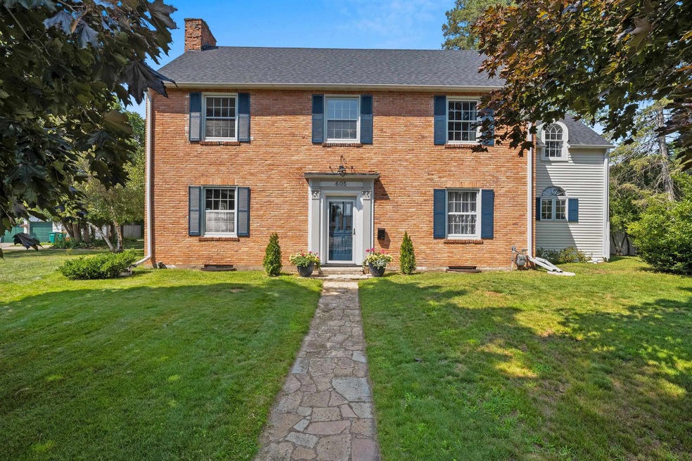 Sold $299,000