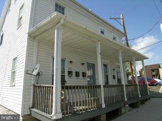 223 S Mulberry St unit A, Hagerstown, MD 21740 - photo 1