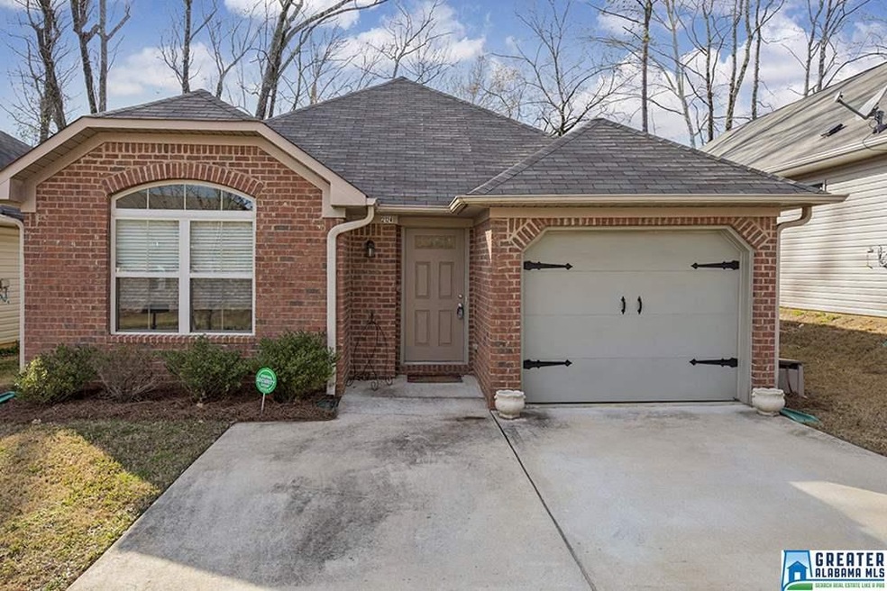 2124 Greendale Cir, Birmingham, AL 35215 - photo 1