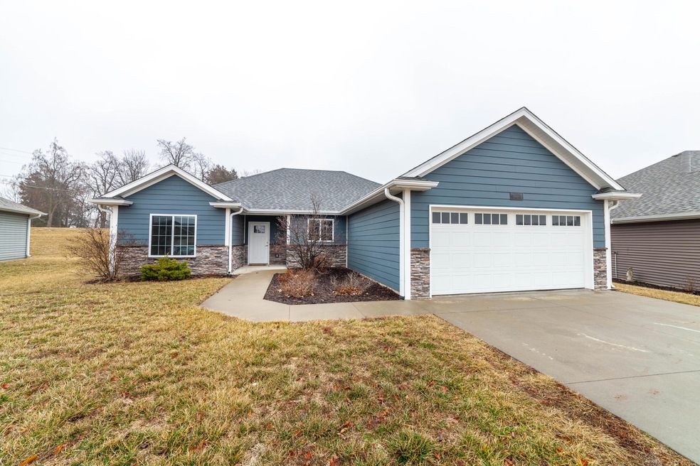 2306 Mace Dr, Columbia, MO 65201 - photo 1