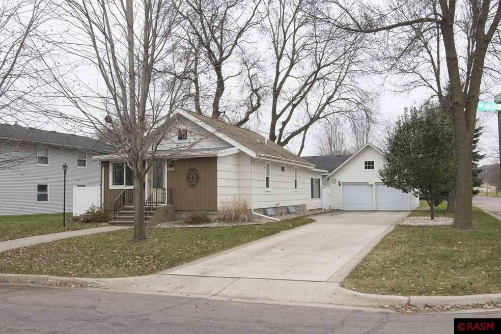 134 Hubbell Ave, Mankato, MN 56001 - photo 1