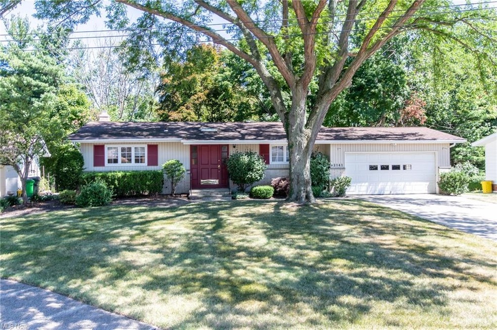 2141 Valley View Dr, Wickliffe, OH 44092 - photo 1