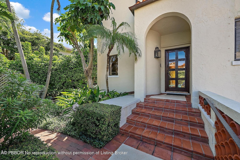 260 Everglade Ave unit 260, Palm Beach, FL 33480 - photo 1