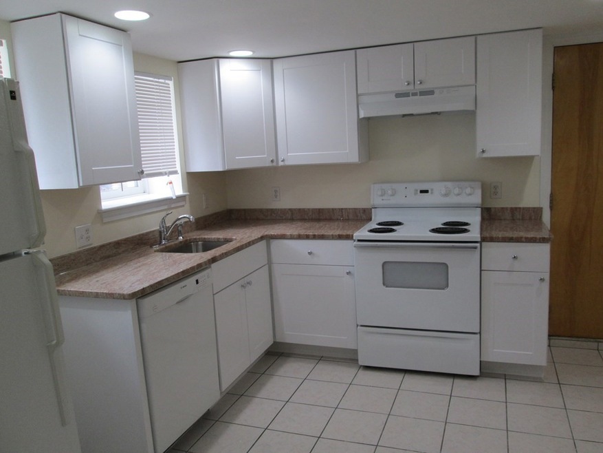 8 Dunham St unit B, Lexington, MA 02420 - photo 1