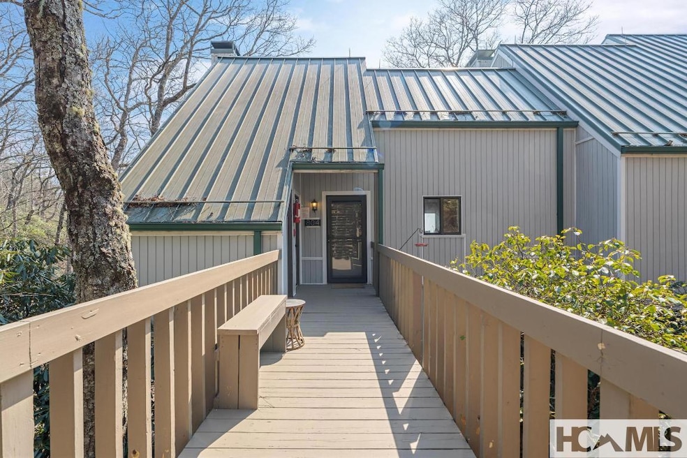 Under Contract $549,000