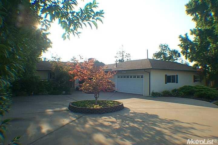 18629 N Jack Tone Rd, Lockeford, CA 95237 - photo 1