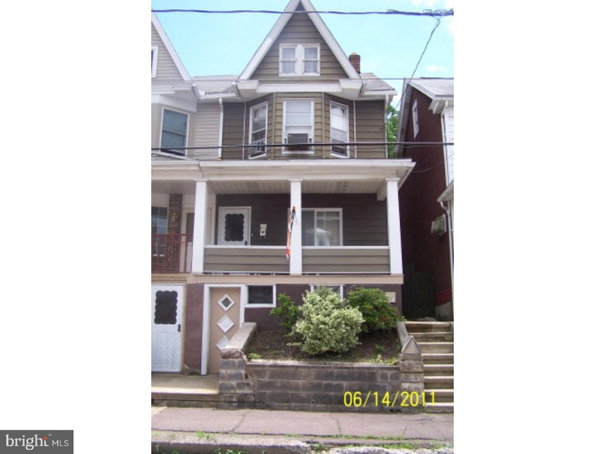 516 Arlington St, Tamaqua, PA 18252 - photo 1