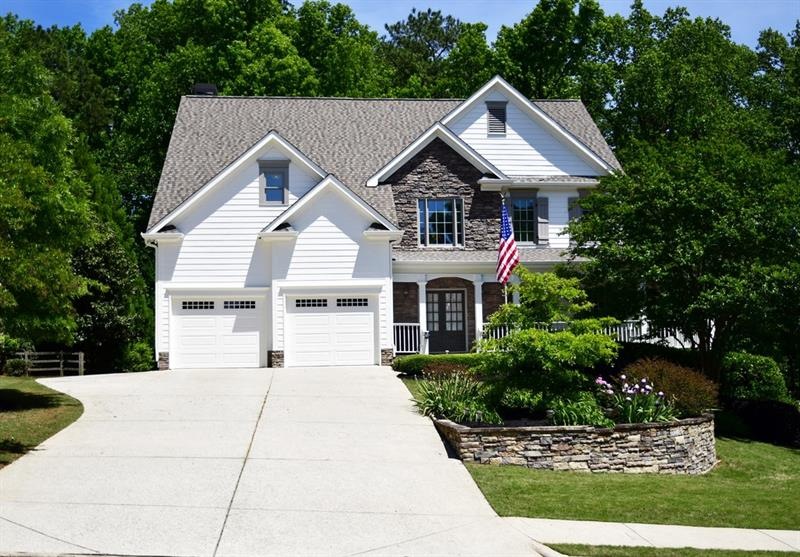 5BR/4BA with inlaw suite!