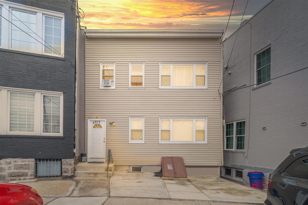 Sold $905,000 • Co-Listing Agent