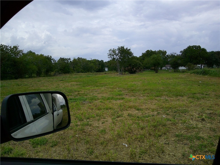 2604 Dudley St, Victoria, TX 77901 - photo 1