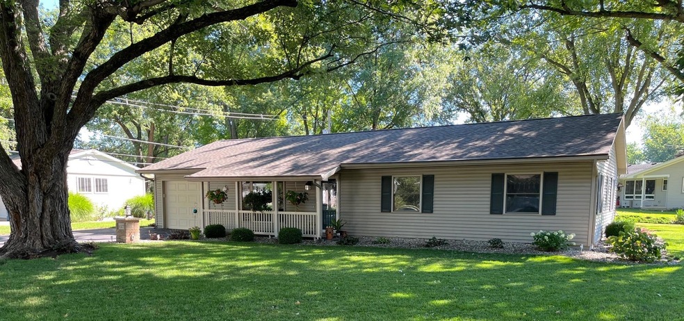 1027 Ranch Rd, Bluffton, IN 46714 - photo 1