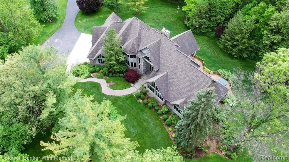 9275 Fox Hollow Aerial View 2.jpg