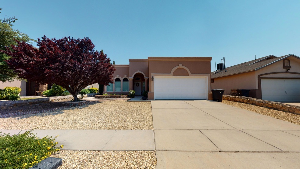13784 Paseo Las Nubes Dr, El Paso, TX 79928 - photo 1