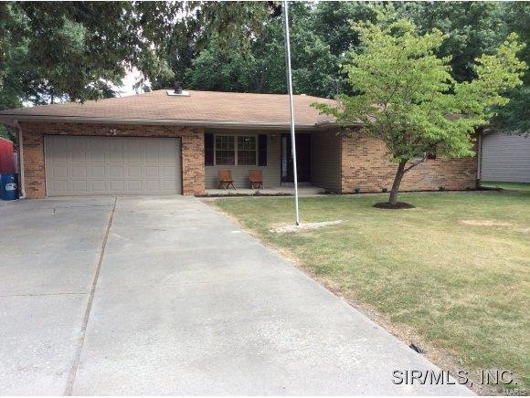 10 Edgewood Ct, Freeburg, IL 62243 - photo 1