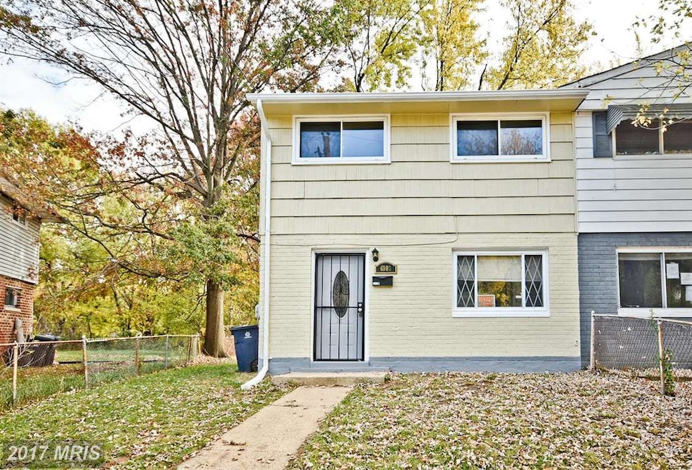 6903 Forest Terrace, Hyattsville, MD 20785 - photo 1