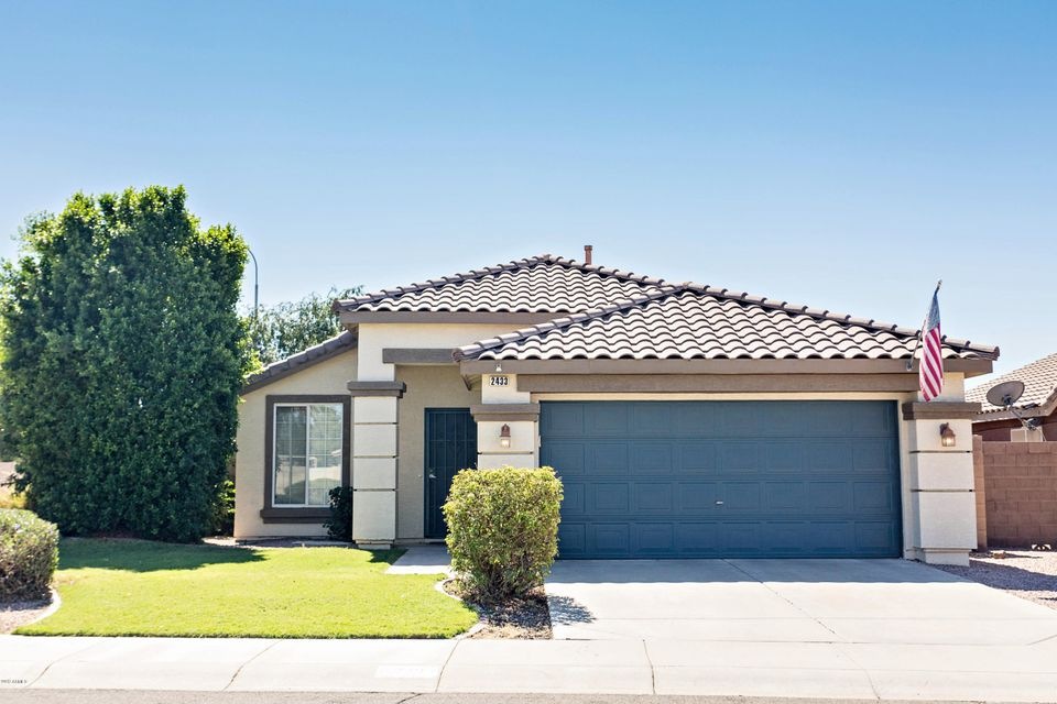 2433 E Springfield Pl