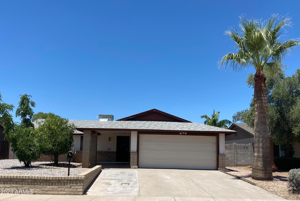 1212 W Los Arboles Place, Chandler, AZ 85224 - photo 1