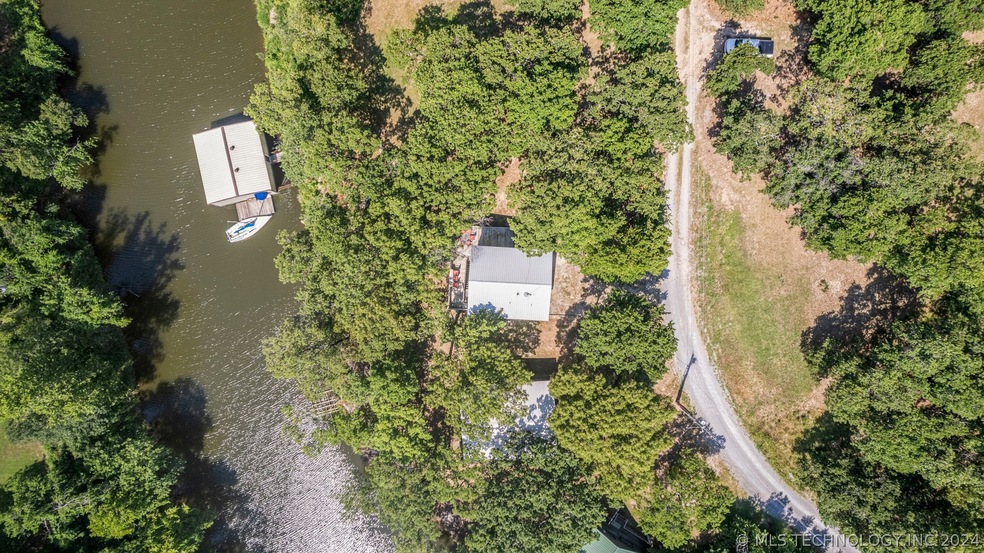 Lake house with boatdock