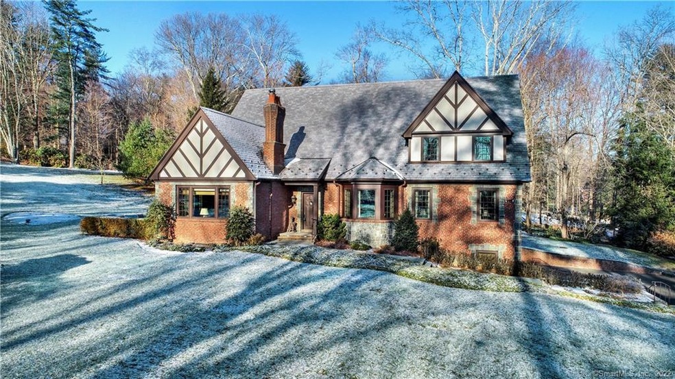 48 Woodbine Rd, Stamford, CT 06903 - photo 1