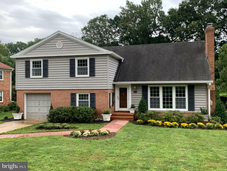 7419 Venice St, Falls Church, VA 22043 - photo 1