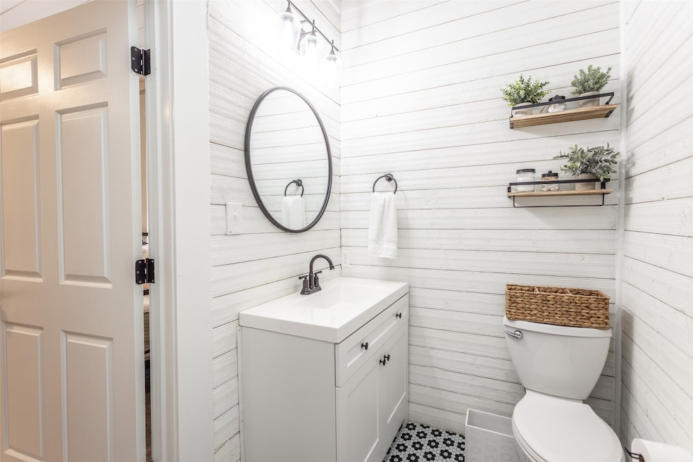 107 Cr 173, Gainesville, TX 76240 - photo 1