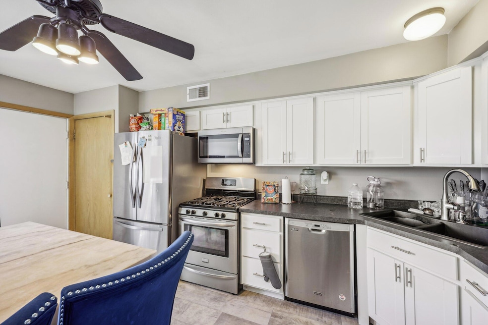 1444 Big Bend