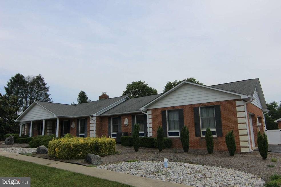 3317 Royale Glen Ct, Davidsonville, MD 21035 - photo 1